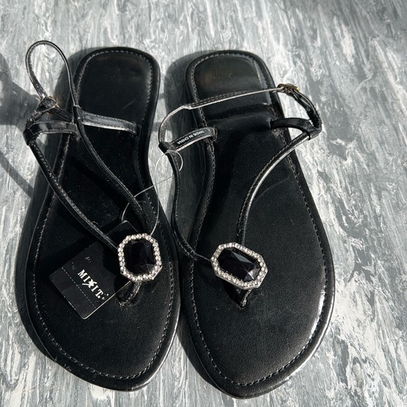 💜3/$15 Mixit Sandals - Picture 1 of 7